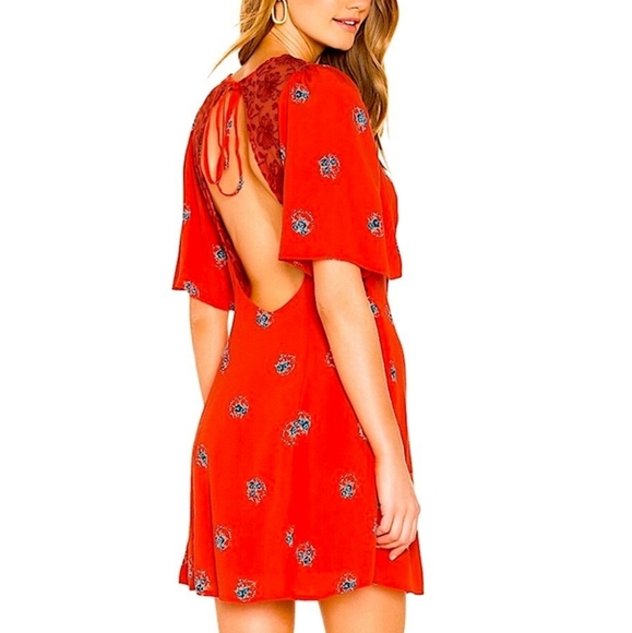 Free People Mockingbird Mini Dress Deep V Neck SS Open Back Hot Cherry Siz 8 NWT - Picture 14 of 16